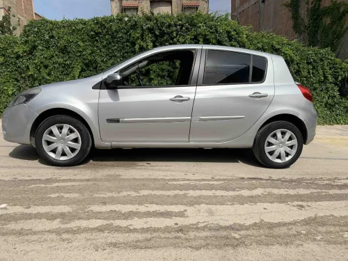 Renault Clio faracha 2012 