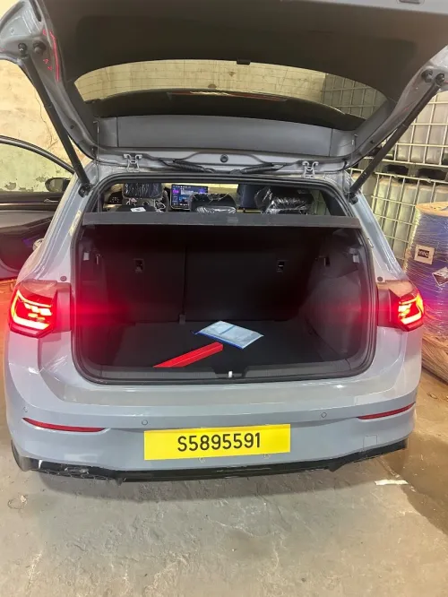 Volkswagen Golf 8 2025 300 tsi
