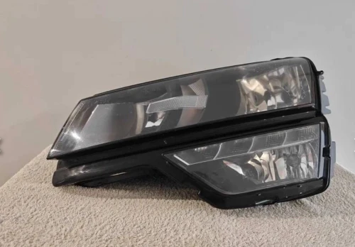 Phare Skoda Karoq 2020-2025 Dorrigine 