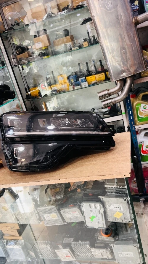 Phare Skoda Karoq 2021-2024 Prodction Allmend