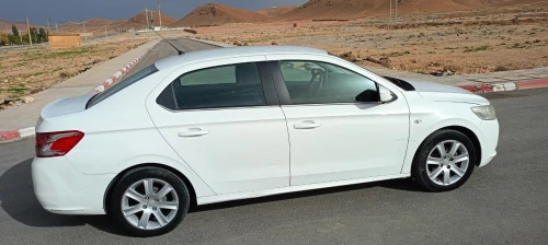 Peugeot 301 2013 Allure