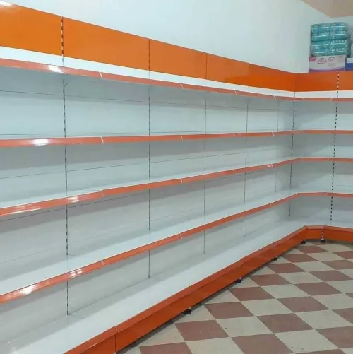 étagère métallique superette