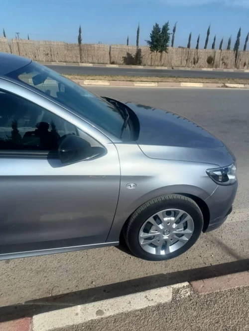 Peugeot 301 2022 301