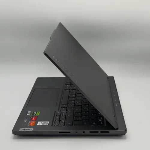 LENOVO LEGION SLIM 5 / Ryzen 7 7840HS / RTX 4060 8GB / 14 OLED 120Hz