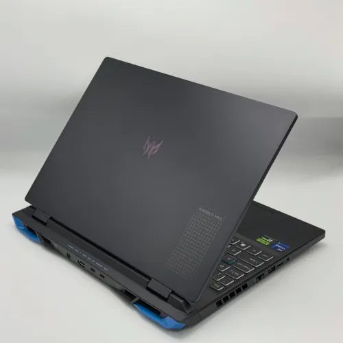 Acer Predator Helios Neo 16 / i9-13900HX / RTX 4060 / QHD+ 165Hz