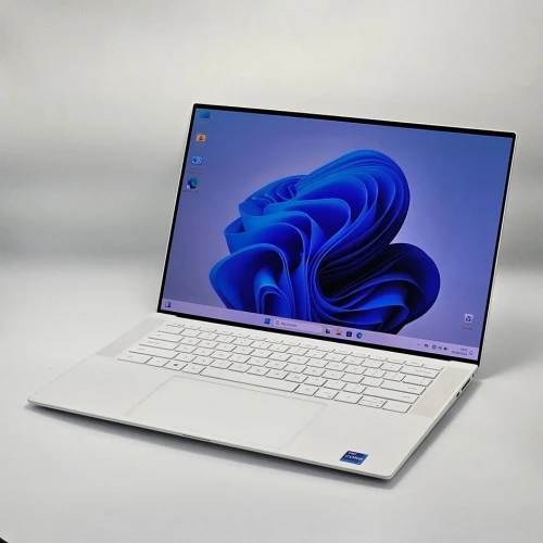 DELL XPS 9510 OLED 4K+ / 11th I7-11800H / 16GO DDR4 / 1TO SSD / NVIDIA RTX 3050Ti / 15.6" Tactile 