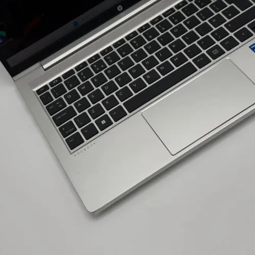 HP PROBOOK 440 G9 / 12th i7-1255U / 16Go DDR4 / 512SSD / 14 FHD