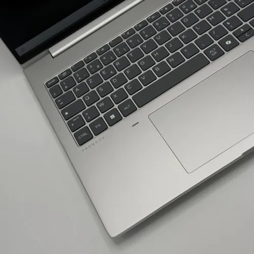 HP PROBOOK 460 G11 / ULTRA 5 125U / 16Go DDR5 / 512SSD / 16 FHD+