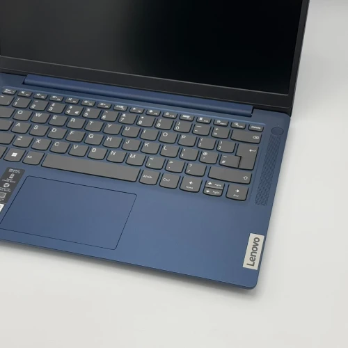 LENOVO IDEAPAD SLIM 3i / 12th I5-12450H / 16Go DDR5 / 512SSD / 14 FHD