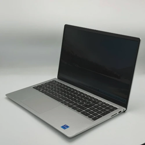 Dell Inspiron 3520 / i7-1255U / 16Go DDR4 / 512Go SSD / 15.6 FHD