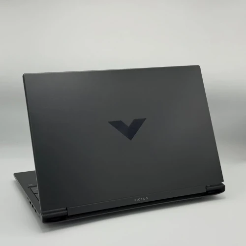 HP VICTUS O16 / 13th I7-13620H / 16Go DDR5 / 512SSD / NVIDIA RTX 4060 8Go / 16 FHD 1650Hz