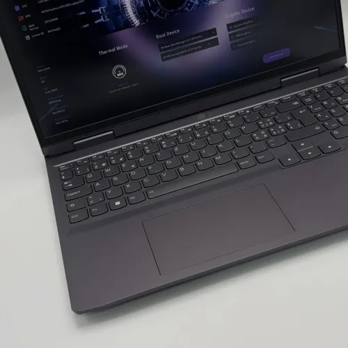 LENOVO LOQ 16 / 13th I7-13620H / NVIDIA RTX 4050 6Go / 16Go DDR5 / 512SSD / 16 FHD+ 144Hz