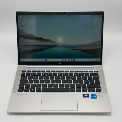 HP ELITEBOOK 830 G8 Tactile / 11th i5-1135G7 / 16Go DDR4 / 256SSD / 13.3 FHD