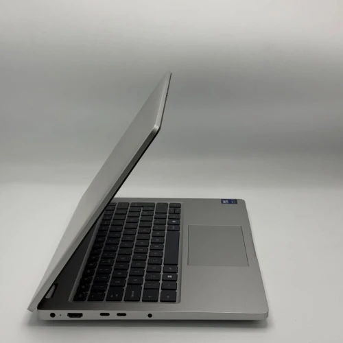 Dell Pro 14 / Ultra 5 235U / 32Go DDR5 / 256Go SSD NVMe / 14