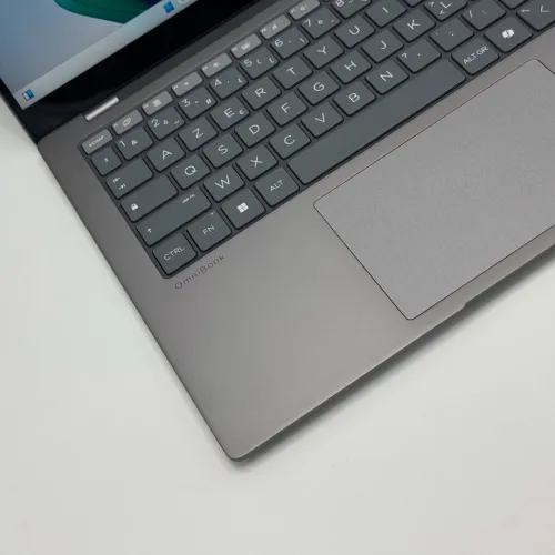HP OmniBook X 14 Tactile / SnapDragon X Elite / 16Go DDR5X / 512SSD / 14 2.2K Tactile