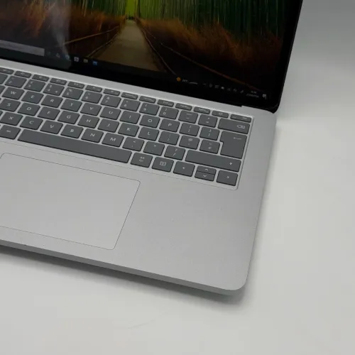 Microsoft Surface Laptop Studio / i7-11370H / 32 Go / 1 To SSD / RTX 3050 Ti / 120Hz