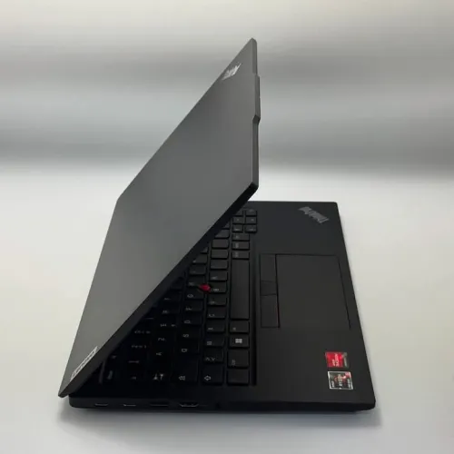 LENOVO THINKPAD E14 GEN 5 / (13th) RYZEN 5 7530U / 16Go DDR4 / 256SSD / 14 FHD+