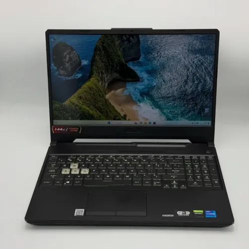 ASUS TUF Gaming F15 / i7-11800H / 16 Go DDR4 / 512 Go SSD / RTX 3060 6 Go / 15.6 FHD 144 Hz