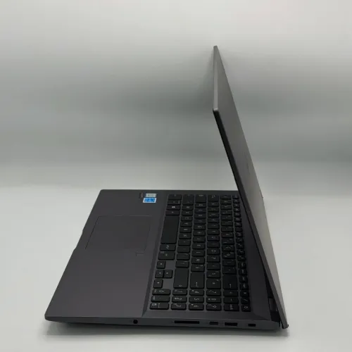 ASUS ExpertBook 15 / i7-8565U / 16 Go / 256 Go SSD / 15.6 FHD
