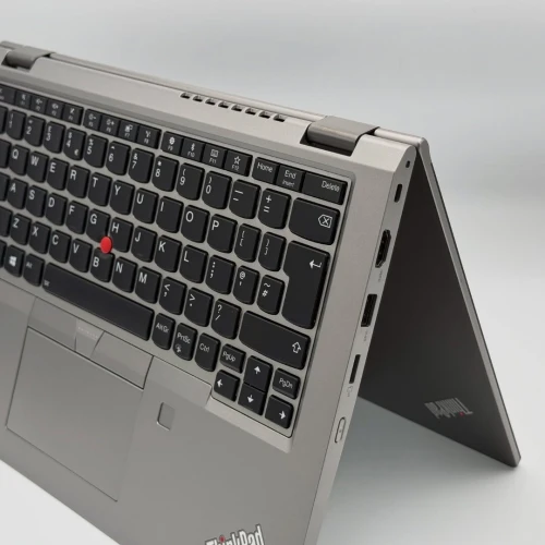 LENOVO THINKPAD L13 YOGA Avec STYLET Convertible /10th i5-10210U /8Go DDR4 /256SSD /13.3 FHD Tactile