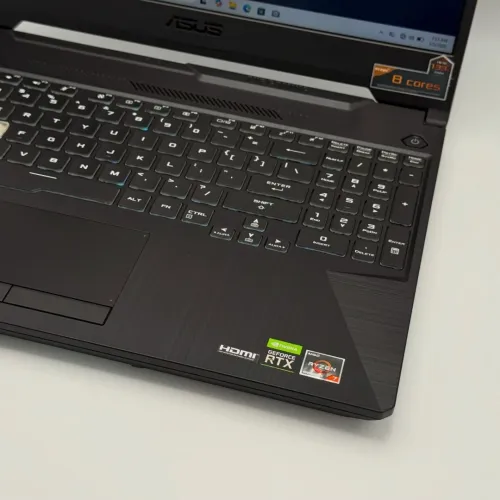 ASUS TUF F15 / Ryzen 7 4800H / RTX 2060 / 16 Go DDR4 / 144Hz