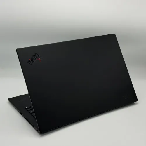 LENOVO THINKPAD X1 Carbon / 10th I7-10610U / 16Go DDR4 / 512SSD / 14 FHD