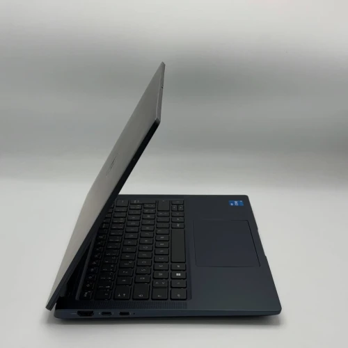 Dell Latitude 7350 / i5-1345U / 16 Go DDR5 / 256 Go SSD / 13.3 FHD+ Tactile