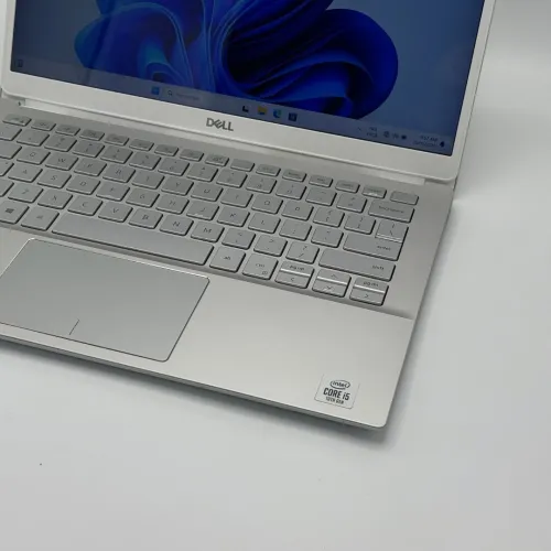 DELL INSPIRON 14 / 10th I5-10210U / 8Go DDR4 / 256SSD / 14 FHD 