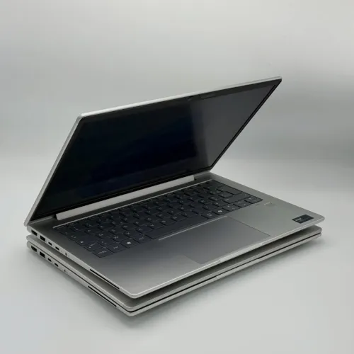 HP EliteBook 640 G11 / Intel Ultra 5 135U / 132 Go / 512 Go SSD / 14 FHD+