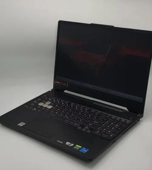 ASUS TUF GAMING F15 / i7-11800H / RTX 3060 / 16Go RAM / 512Go SSD
