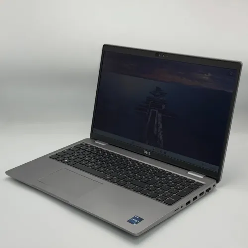 Dell Latitude 5540 / i5-1345U / 16Go DDR4 / 256Go SSD / 15.6 FHD Tactile