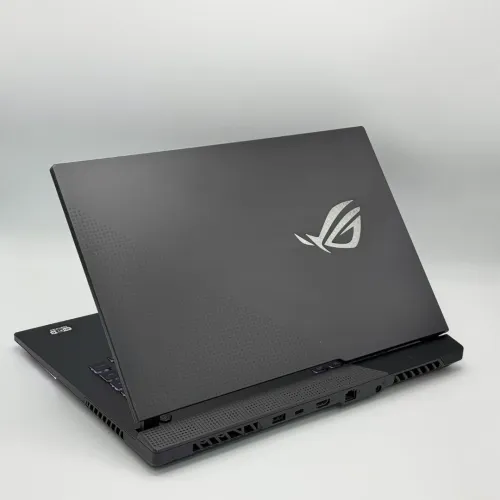 ASUS ROG STRIX G15 / AMD RYZEN 7 4800H / NVIDIA GTX 1650 / 16Go DDR4 / 512SSD / 15.6 FHD 144Hz