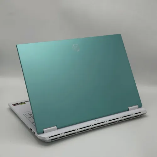 ASUS TUF A16 FA608 / Ryzen 7 H 260 / RTX 5050 / QHD+ 165Hz