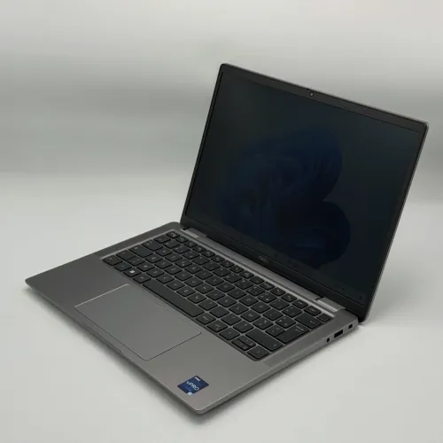 Dell Latitude 7350 / i5-1345U / 16 Go DDR5 / 512 Go SSD / 13.3 FHD+