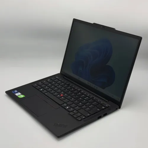 Lenovo ThinkPad T14s Gen 5 / Intel Core Ultra 5 125U / 16 Go DDR5 / 14 FHD+