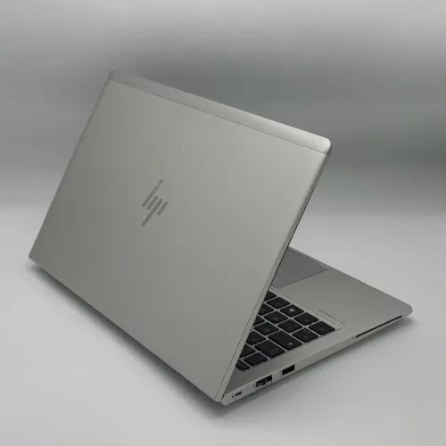 HP EliteBook 640 G10 / i5-1345U / 16 Go DDR4 / 512Go SSD / 14 FHD
