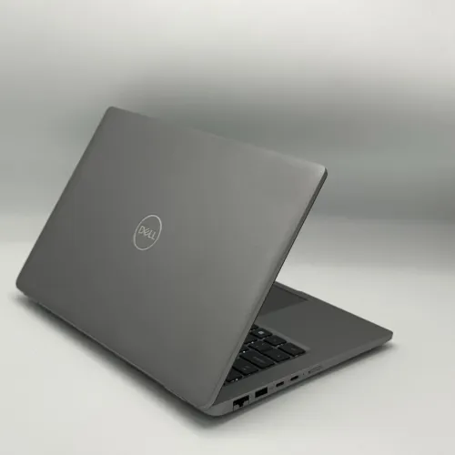 Dell Latitude 5450 Tactile / Ultra 5 125U / 16 Go DDR5 / 512 Go SSD / 14 FHD