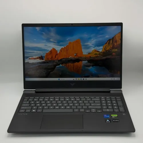 HP Victus 16 / i7 13620H / 16 Go DDR5 / 512 Go SSD / RTX 4060 8 Go / 16.1 QHD 240 Hz