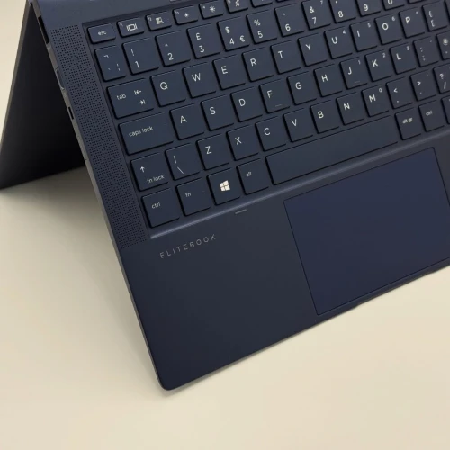 HP Elite Dragonfly G2 x360 / i7-1185G7 / 32 Go / 256 Go SSD / Tactile Premium