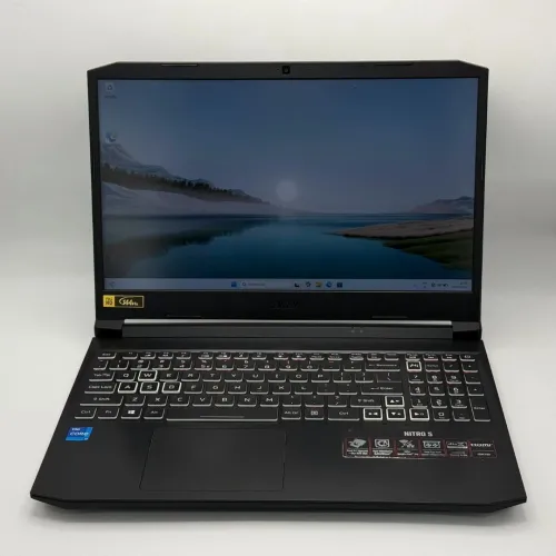 Acer Nitro 5 / i7-11800H / 16 Go / 1 To SSD / RTX 3050 Ti / 144Hz