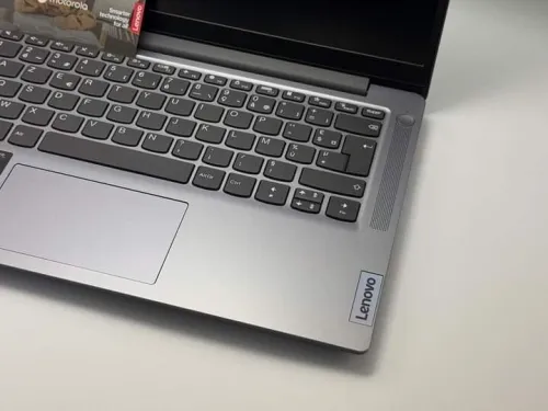 LENOVO IDEAPAD SLIM 3 / 13th I7-13620H / 16GO DDR5 / 512SSD / 14 FHD