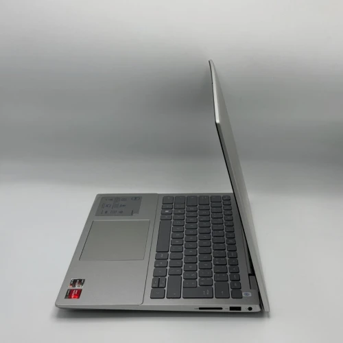 Dell Inspiron 14 5435 / Ryzen 5 7530U / 8 Go / 1 To SSD / 14 FHD