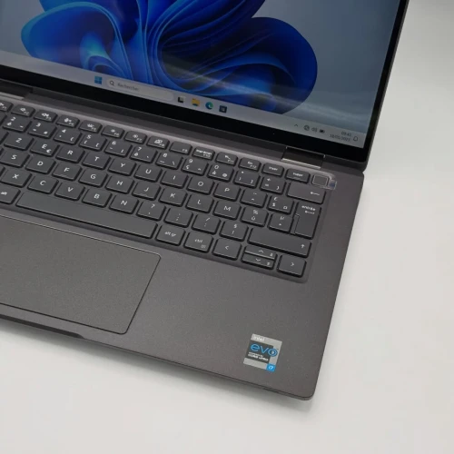Dell Latitude 7420 Carbon x360 / i7-1185G7 / 32Go DDR4X / 256Go SSD / 14 FHD Tactile