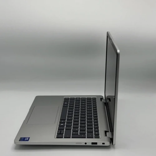 Dell Pro 14 Plus / Intel Ultra 5 236V / 16 Go DDR5X / 512 Go SSD Gen4 / 14 FHD+