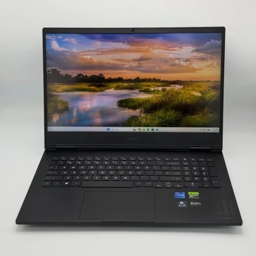 HP OMEN 16 / i7-14650HX / RTX 4070 / 16 Go DDR5 / QHD 240Hz