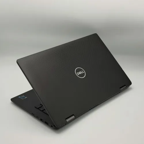 Dell Latitude 7420 2-in-1 x360 / i7-1185G7 / 32 Go / 256 Go SSD / 14 Tactile