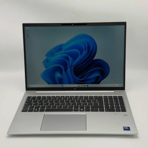 HP EliteBook 860 G11 / Core Ultra 5 125U / 16 Go DDR5 / 512 Go SSD / 16 FHD+