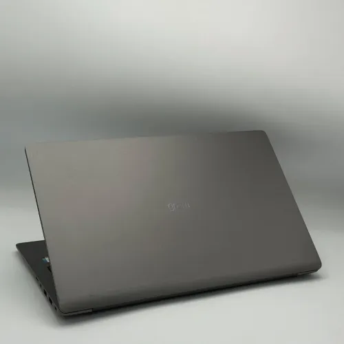 LG GRAM 15 / 11th I5-1135G7 / 16Go DDR4x / 512SSD / 15.6 FHD 
