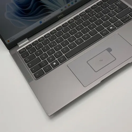Dell Latitude 7450 Tactile / Core Ultra 7 165U / 32Go DDR5 / 1To SSD