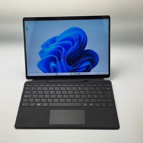 MICROSOFT SURFACE PRO 8 Avec STYLET / 11th I5-1135G7 / 8GO LPDDR4X / 256SSD / 13.4 3K